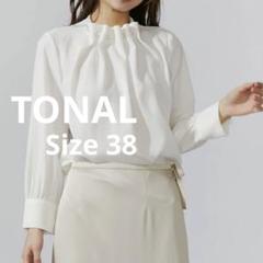 トーナル ジョーゼットパールハイネックブラウス オフホワイト TONAL（トーナル）の「ジョーゼットパールハイネックブラウス