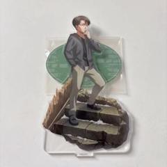 リヴァイ兵長アクリルスタンド　デッドストック　希少 進撃の巨人】幼少期リヴァイ兵長アクリルスタンド - メルカリ