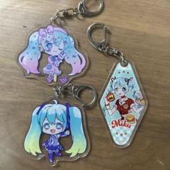 初音ミク アクリルキーホルダー セリア