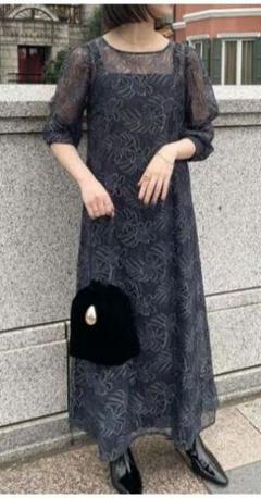 新品未使用タグAudreyandJohnWadラメレースレイヤードワンピース36
