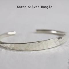 カレンシルバーバングル Karen Silver Bangle