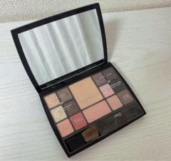 Dior ディオール ミニメイクアップ パレット 非売品 - メルカリ