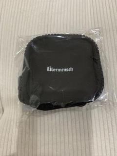 新品　G-DRAGON ジヨン ワルツ AirPods POUCH ポーチ G-DRAGON ジヨン ワルツ AirPods POUCH ポーチ - メルカリ
