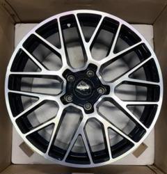 PORSCHE 9.5-20 ET50 5-130 BP 新品4本 PORSCHE 9.5-20 ET50 5-130 BP 新品4本 - メルカリ