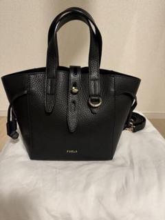 2025年最新】フルラ FURLA パンチングの人気アイテム - メルカリ