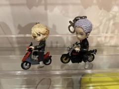 東京リベンジャーズフィギュアキーホルダー2個セット - メルカリ