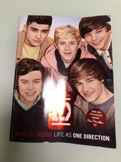 One Direction 公式写真集 ONE DIRECTION 音声付写真集 「1」 : One Direction | HMV&BOOKS