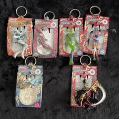 ジョジョの奇妙な冒険 スタンドフィギュアキーホルダー いろいろ