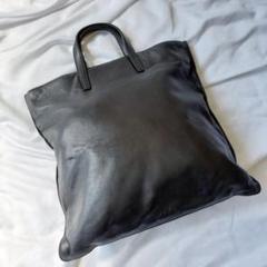 LOEWE 大容量トートバッグ ナッパレザー ブラック ブランド型押し