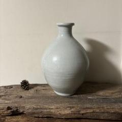 白磁の壺 李朝陶磁器 :: 商品カテゴリ :: ichian