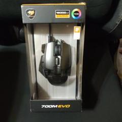 Cougar 700M EVO ゲーミングマウス