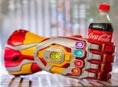 【 アメリカ限定 】 インフィニティ・ガントレット　ドリンクホルダー アメリカ限定 インフィニティ・ガントレット ドリンクホルダーと