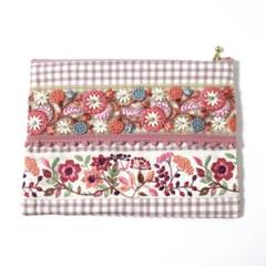 インド刺繍リボンのフラットポーチ