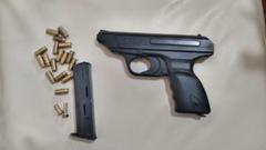vp70 樹脂製モデルガン　合法玩具品 バイオハザード　マチルダ Why does Leon of Bio love the VP70? Let us know your