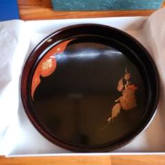 秀衡塗 漆器 盆 黒地に赤い花 日本家具 秀衡塗 漆器 盆 黒地に赤い花 日本家具 - メルカリ