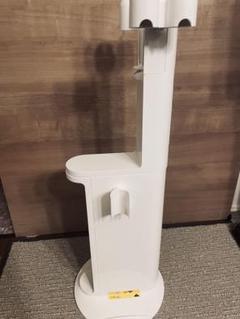 ダイソン　SV12 コードレスクリーナー　フロアドック付　【ジャンク】 美品】dyson V10 SV12 純正フロアドック付 エコーモード71分