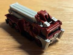 トミカ 消防車 赤