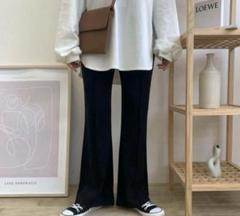BLATE 美ラインセンターシームフレアパンツ パンツ