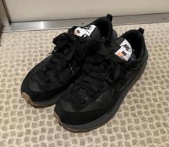 新品ナイキ サカイNike✖︎Sacai VaporWaffle 黒タグ付22.5 sacai × Nike VaporWaffle 