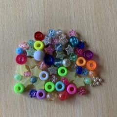 ビーズ68個