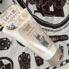 ハンドクリーム　ハニーフローラル　honey floral ハチミツ　クマのサムネイル