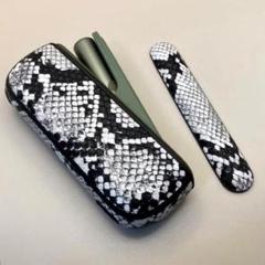 025 iqos イルマ アイコス 用 ケース ドアカバー セット 白 黒 蛇