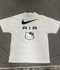 NIKE×ハローキティ　ナイキ　Tシャツ　コラボ　センターロゴ　バックプリント 限定コラボ 完売品 NIKE ナイキ ハローキティ キティちゃん T