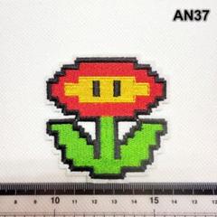 AN37　大きいファイアフラワー　マリオ　アイロン接着　刺繍ワッペン　パッチ