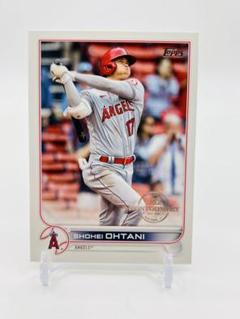 大谷翔平 topps 2022 series1 SSP 激レア 大谷が自身のSSPカードに注目！ 引き当てた女の子のSNSに反応