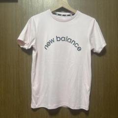 New Balance ピンク Tシャツ