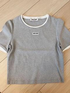 ミュウミュウ　miu miu 半袖Tシャツ　ブラック　 Mサイズ Miu Miu ロゴ Tシャツ | ブラック | FARFETCH JP
