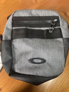Oakley Enhanced Pouch 9.0 撥水 斜め掛け ポシェット