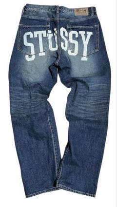 最終値下STUSSY ステューシー デカロゴ　バックロゴペイント　デニム W32 最終値下STUSSY ステューシー デカロゴ バックロゴペイント