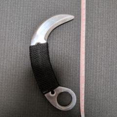 鑑賞用　カランビット　刃無し 61QDYrntjML._UF894,1000_QL80_.jpg