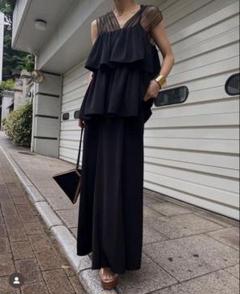 アメリヴィンテージ TIERED FLARE ROMPERS セット Ameri（アメリ）の「TIERED FLARE ROMPERS（セットアップ）」 - WEAR