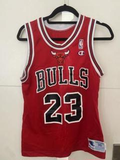 シカゴ・ブルズ 7番 Champion ジャージ シカゴ・ブルズ 7番 Champion ジャージ - メルカリ