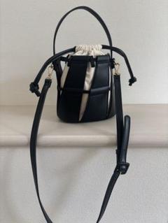 ZARA カットワークバッグ　レザー ZARAザラフェイクレザーカットワークトートバッグショルダー