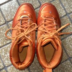 AND１　バッシュ　オレンジ