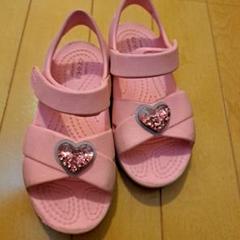 crocs ピンク ハート装飾 サンダル C10