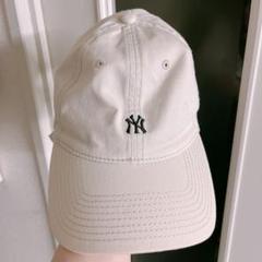 New Era 9TWENTY ベージュ キャップ❤︎のサムネイル