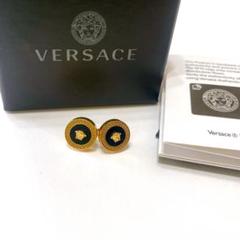 ヴェサーチ　グルカ　ピアス Versace グレカ フープピアス | ゴールドトーン | FARFETCH JP