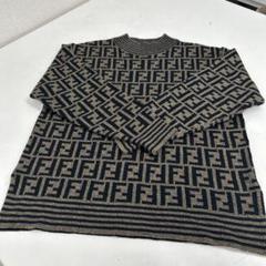 【メル64677 】FENDI ニットセーター 長袖　ズッカ柄 メル64677 様専用】FENDI ニットセーター 長袖 ズッカ柄 - メルカリ