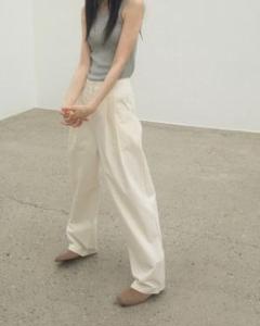 アイボリー 2 Tucks Pants M コットンプリーツ