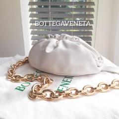 ⭐BOTTEGAVENETA⭐美品　ザ・チェーン　ポーチ　ボディーバッグ