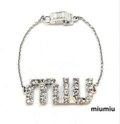 MIUMIU ♡未使用品♡レザークリスタルブレスレット 2025年最新】MIU MIU レディース ブレスレットの人気アイテム