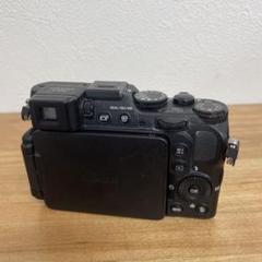 Nikon COOLPIX P7800 中古　バッテリーなし　液晶不具合あり Nikon COOLPIX P7800 中古 バッテリーなし 液晶不具合あり