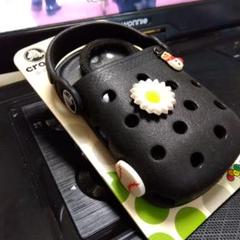 crocs 黒 花飾り付き ストラップ用アクセサリー
