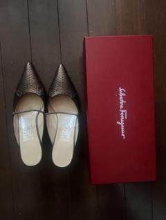 【お値下げ交渉可能】フェラガモサンダル　23cm