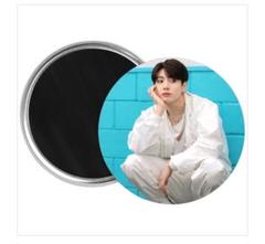 BTS バンタン　jungkook グク　ガラスマグネット　選べるマグネット 在庫限り】BTS グク jungkook ガラスマグネット 4個セット②