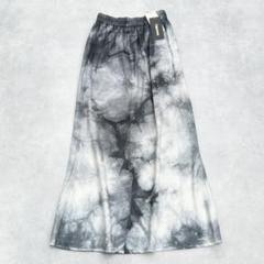♡新品タグ付♡ アパルトモン　 スポットダイイングスカート　ブラック